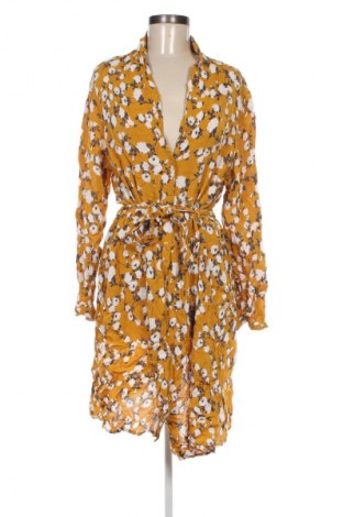 Kleid Zizzi, Größe M, Farbe Mehrfarbig, Preis € 33,99