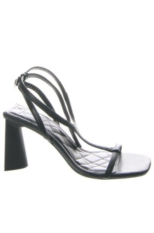 Szandálok Bershka, Méret 35, Szín Fekete, Ár 6 769 Ft
