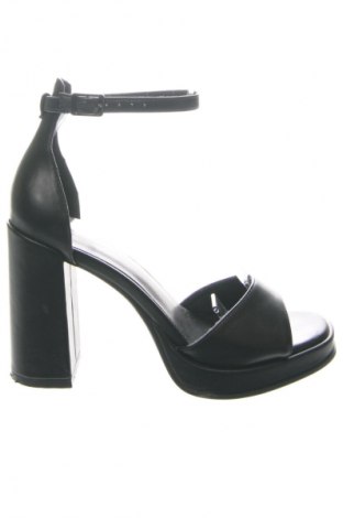 Сандали Catwalk, Размер 37, Цвят Черен, Цена 34,99 лв.