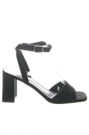 Sandale Marks & Spencer, Mărime 41, Culoare Negru, Preț 152,68 Lei