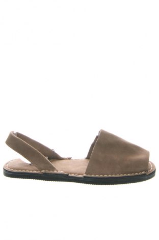 Σανδάλια Pull&Bear, Μέγεθος 39, Χρώμα  Μπέζ, Τιμή 37,42 €