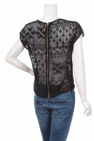 Дамска блуза Freeman T. Porter, Размер M, Цвят Черен, Цена 34,00 лв.