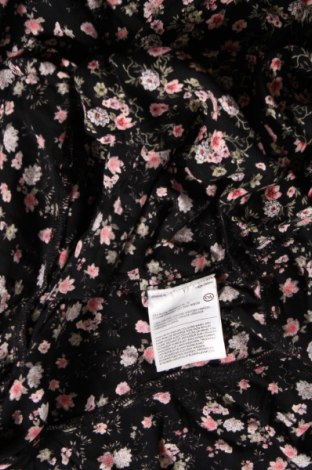 Дамска блуза C&A, Размер XS, Цвят Черен, Цена 27,30 лв.
