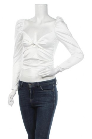 Дамска блуза Gina Tricot, Размер S, Цвят Бял, 88% полиестер, 12% еластан, Цена 44,20 лв.