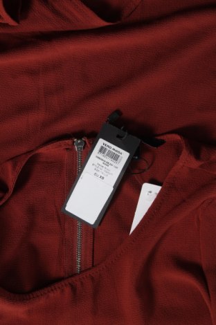 Дамска блуза Vero Moda, Размер XS, Цвят Кафяв, Цена 17,15 лв.