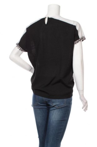 Γυναικεία μπλούζα Via Appia, Μέγεθος M, Χρώμα Λευκό, Τιμή 1,69 €