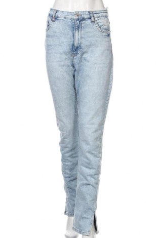 Damskie jeansy Bershka, Rozmiar M, Kolor Niebieski, 99% bawełna, 1% elastyna, Cena 141,80 zł