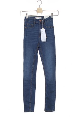 Damskie jeansy Perfect Jeans By Gina Tricot, Rozmiar XXS, Kolor Niebieski, 98% bawełna, 2% elastyna, Cena 63,17 zł