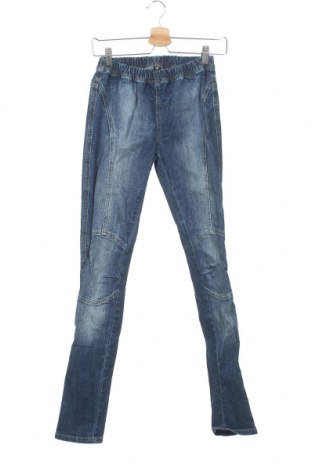 Damskie jeansy Perfect Jeans By Gina Tricot, Rozmiar M, Kolor Niebieski, 98% bawełna, 2% elastyna, Cena 44,78 zł