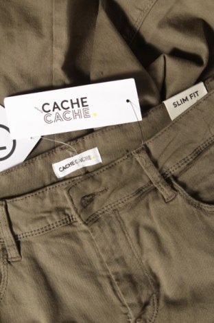 Дамски панталон Cache Cache, Размер M, Цвят Зелен, 97% памук, 3% еластан, Цена 51,75 лв.