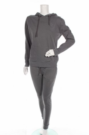 Damen Trainingsanzug Closure, Größe M, Farbe Grau, Baumwolle, Preis 76,94 €