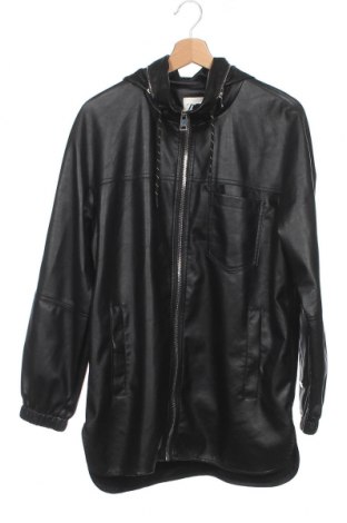 Γυναικείο δερμάτινο μπουφάν Zara, Μέγεθος XS, Χρώμα Μαύρο, Δερματίνη, Τιμή 30,53 €