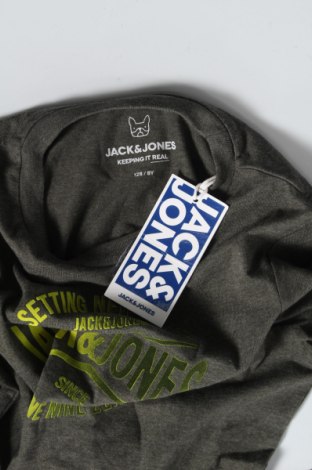 Детска тениска Jack & Jones, Размер 7-8y/ 128-134 см, Цвят Зелен, 60% памук, 40% полиестер, Цена 14,82 лв.