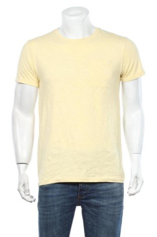 Мъжка тениска Clean Cut Copenhagen, Размер S, Цвят Жълт, Памук, Цена 44,85 лв.