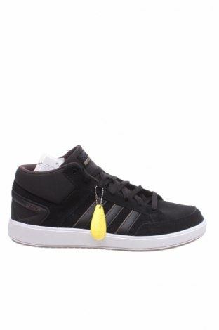 Мъжки обувки Adidas, Размер 44, Цвят Черен, Естествен велур, еко кожа, Цена 125,30 лв.