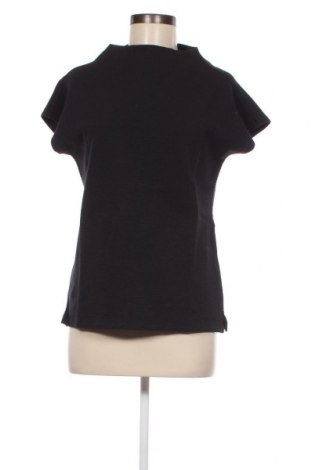 Γυναικεία μπλούζα Christian Berg, Μέγεθος S, Χρώμα Μαύρο, Τιμή 44,85 €