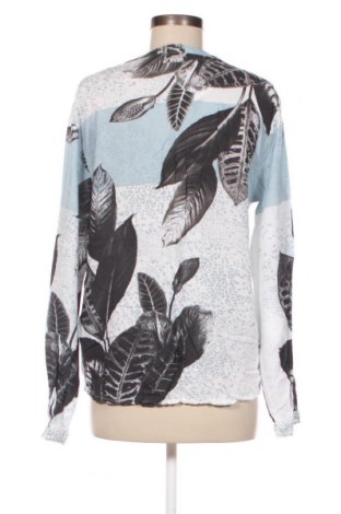 Γυναικεία μπλούζα Cream, Μέγεθος M, Χρώμα Πολύχρωμο, Τιμή 29,69 €