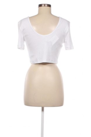 Дамска блуза ONLY, Размер L, Цвят Бял, Цена 16,00 лв.