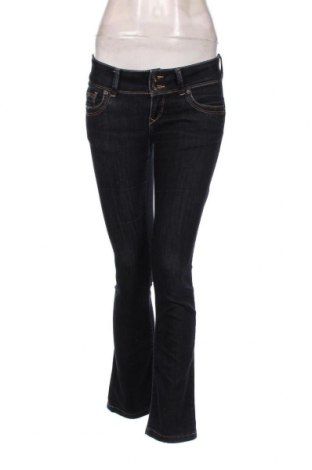 Γυναικείο Τζίν Cross Jeans, Μέγεθος S, Χρώμα Μπλέ, Τιμή 17,63 €