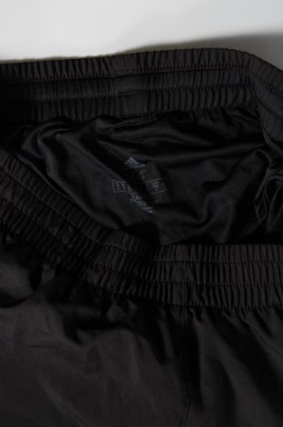Дамски къс панталон Adidas, Размер M, Цвят Черен, Цена 51,75 лв.