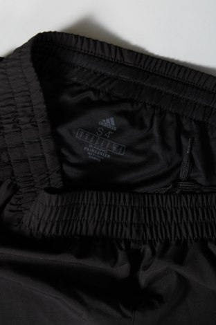 Дамски къс панталон Adidas, Размер S, Цвят Черен, Цена 51,75 лв.