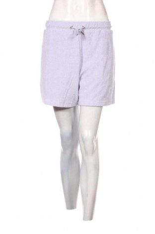 Γυναικείο κοντό παντελόνι Ellesse, Μέγεθος L, Χρώμα Βιολετί, Τιμή 22,42 €