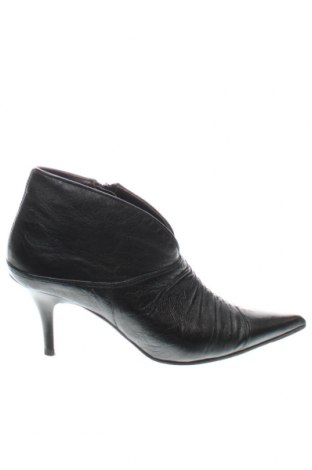 Дамски обувки MJUS, Размер 38, Цвят Черен, Цена 89,00 лв.