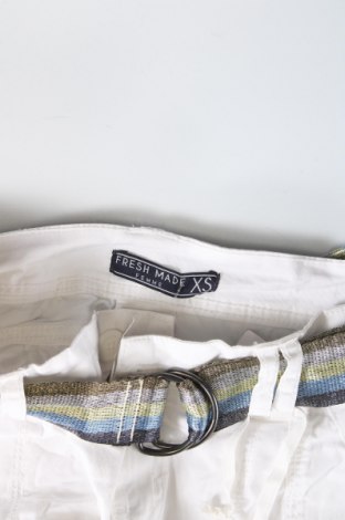 Дамски панталон Fresh Made, Размер XS, Цвят Бял, Цена 24,15 лв.