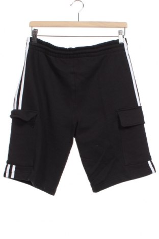 Мъжки къс панталон Adidas Originals, Размер S, Цвят Черен, Цена 34,65 лв.