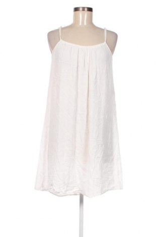 Φόρεμα Saint Tropez, Μέγεθος M, Χρώμα Λευκό, Τιμή 29,69 €