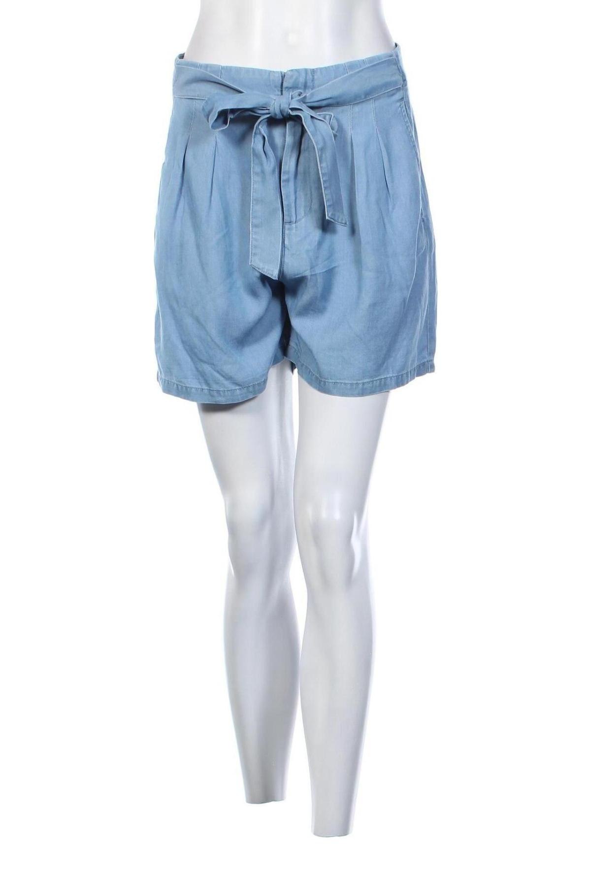 Дамски къс панталон Vero Moda, Размер M, Цвят Син, Цена 21,20 лв.