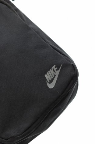 Чанта Nike, Цвят Черен, Цена 20,00 лв.