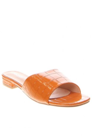 Hausschuhe, Größe 41, Farbe Orange, Preis 31,96 €