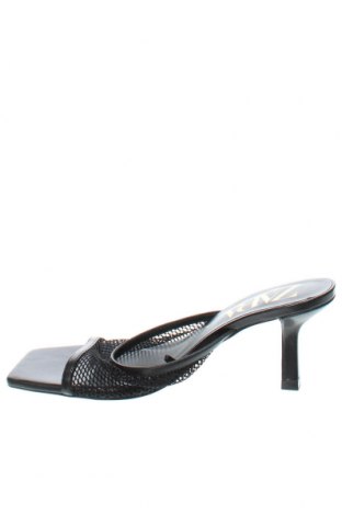 Pantofle Zara, Velikost 39, Barva Černá, Cena  346,00 Kč