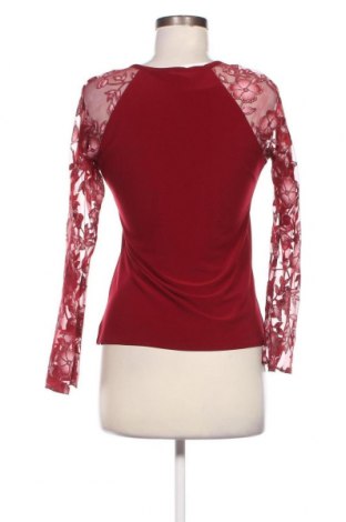 Дамска блуза, Размер M, Цвят Червен, Цена 8,80 лв.