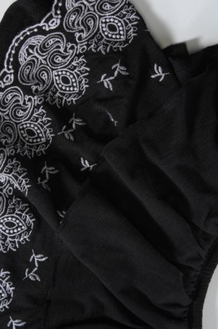 Дамска блуза, Размер XS, Цвят Черен, Цена 8,57 лв.