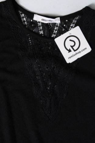 Γυναικεία μπλούζα About You, Μέγεθος XL, Χρώμα Μαύρο, Τιμή 13,04 €
