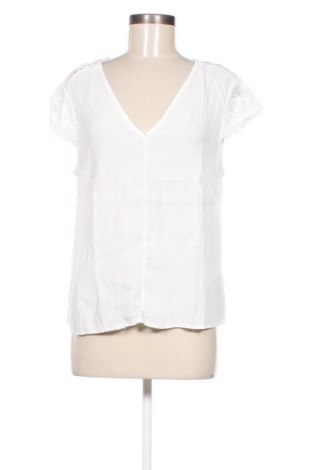 Γυναικεία μπλούζα About You, Μέγεθος M, Χρώμα Λευκό, Τιμή 3,56 €