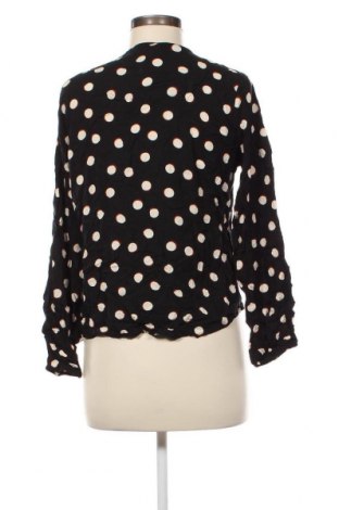 Дамска блуза B.Young, Размер M, Цвят Черен, Цена 5,40 лв.