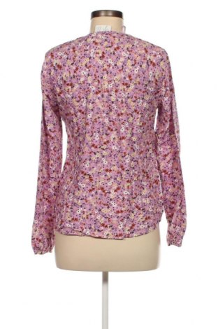 Damen Shirt B.Young, Größe XS, Farbe Mehrfarbig, Preis 4,79 €
