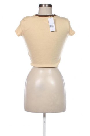Дамска блуза BDG, Размер M, Цвят Бежов, Цена 15,40 лв.