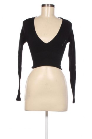 Дамска блуза BDG, Размер M, Цвят Черен, Цена 15,40 лв.