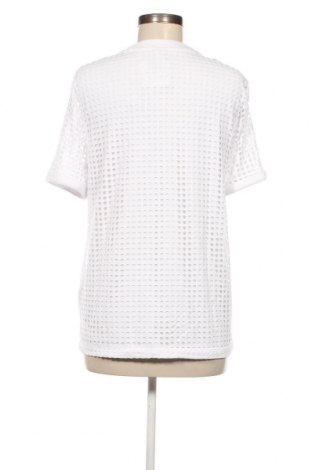 Γυναικεία μπλούζα Bench, Μέγεθος M, Χρώμα Λευκό, Τιμή 28,69 €