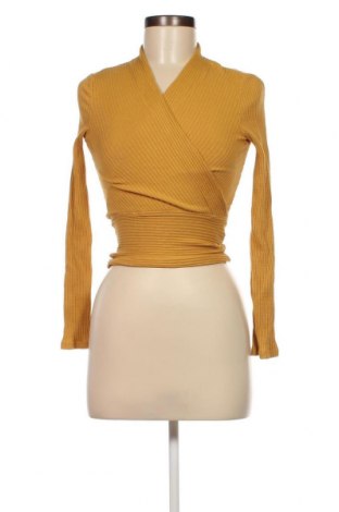 Γυναικεία μπλούζα Bershka, Μέγεθος S, Χρώμα Κίτρινο, Τιμή 5,48 €
