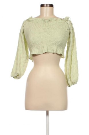 Damen Shirt Bershka, Größe M, Farbe Grün, Preis 4,67 €