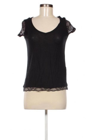 Γυναικεία μπλούζα Bershka, Μέγεθος S, Χρώμα Μαύρο, Τιμή 7,44 €