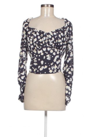 Γυναικεία μπλούζα Boohoo, Μέγεθος M, Χρώμα Πολύχρωμο, Τιμή 2,94 €