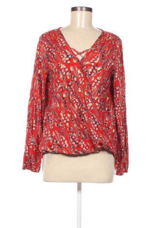 Дамска блуза Colloseum, Размер M, Цвят Червен, Цена 3,80 лв.