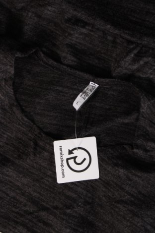 Γυναικεία μπλούζα Colloseum, Μέγεθος L, Χρώμα Γκρί, Τιμή 3,17 €