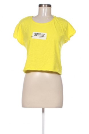 Дамска блуза Cropp, Размер S, Цвят Жълт, Цена 20,40 лв.